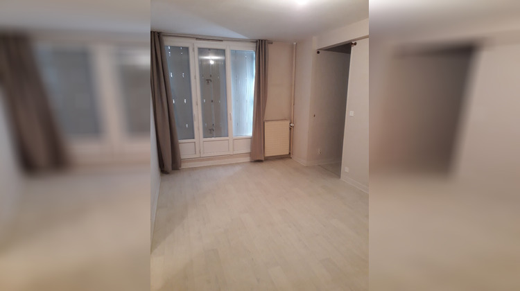 Ma-Cabane - Vente Appartement YZEURE, 46 m²