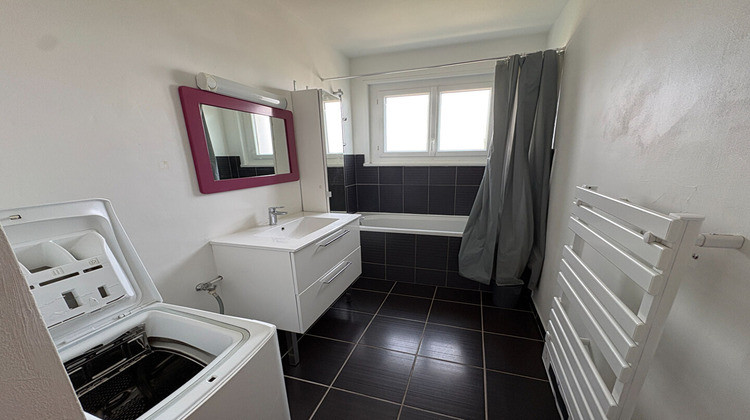 Ma-Cabane - Vente Appartement YZEURE, 66 m²