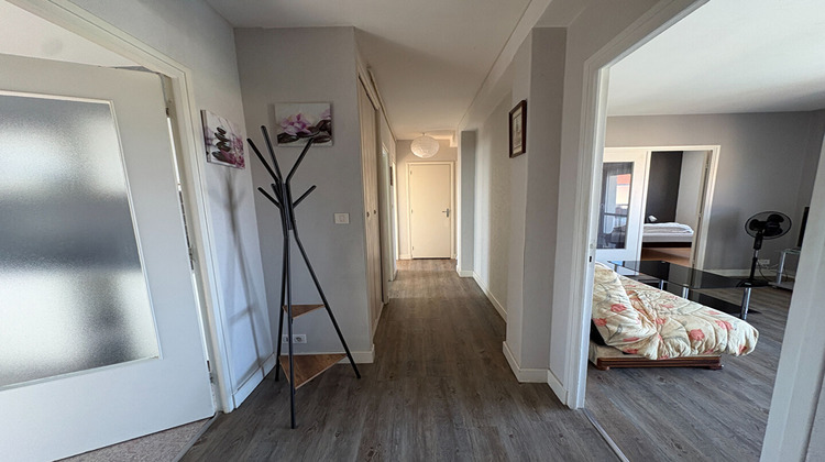 Ma-Cabane - Vente Appartement YZEURE, 66 m²