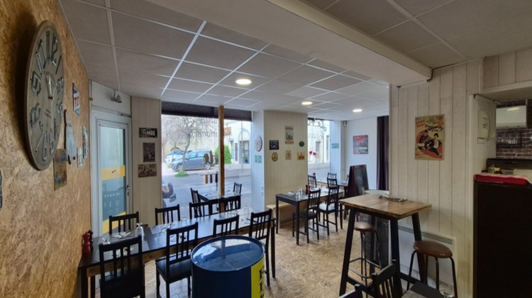 Ma-Cabane - Vente Boutique AIGUEPERSE, 70 m²