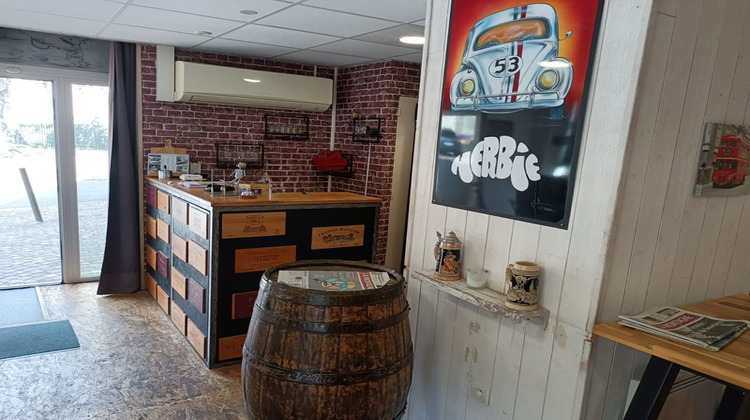 Ma-Cabane - Vente Boutique AIGUEPERSE, 70 m²