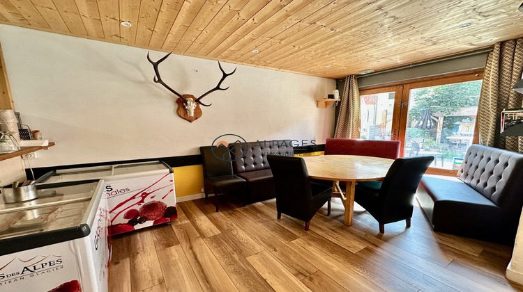 Ma-Cabane - Vente Boutique Aiguilles, 174 m²