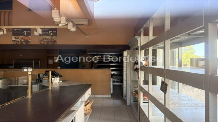 Ma-Cabane - Vente Boutique Ambarès-et-Lagrave, 210 m²