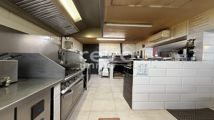 Ma-Cabane - Vente Boutique AMBERIEUX EN DOMBES, 192 m²