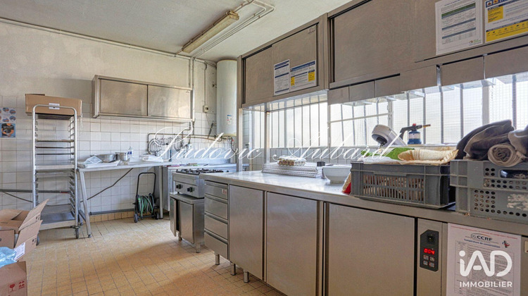 Ma-Cabane - Vente Boutique Andilly, 188 m²