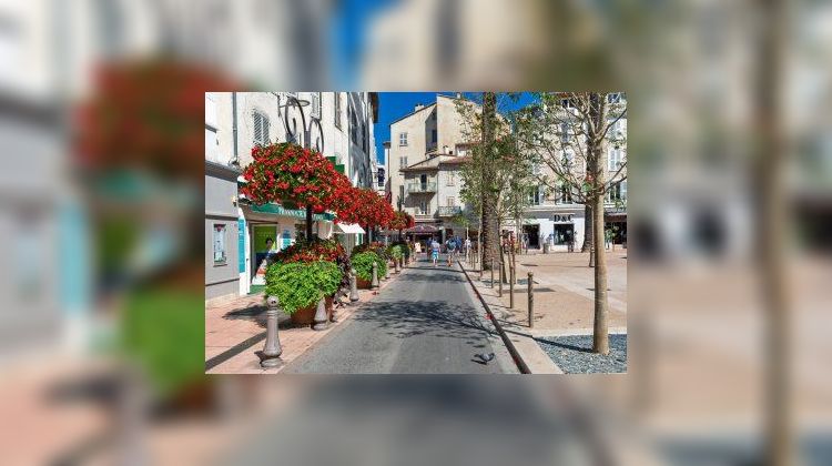 Ma-Cabane - Vente Boutique Antibes, 110 m²
