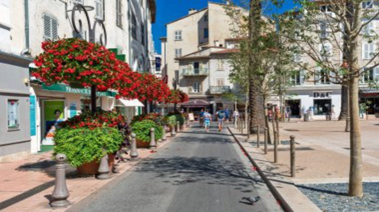 Ma-Cabane - Vente Boutique Antibes, 41 m²