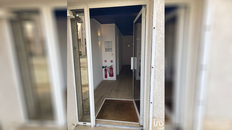 Ma-Cabane - Vente Boutique Aubergenville, 55 m²