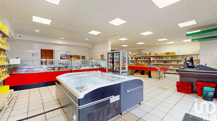 Ma-Cabane - Vente Boutique Aulnat, 182 m²