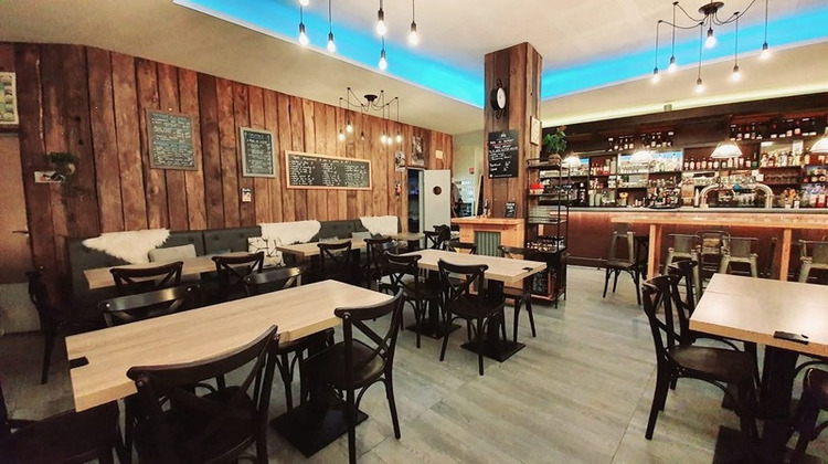 Ma-Cabane - Vente Boutique BAGNERES DE BIGORRE, 201 m²