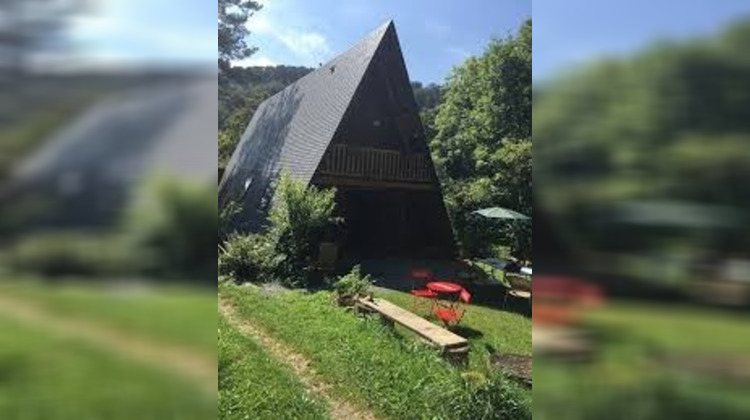 Ma-Cabane - Vente Boutique BAGNERES DE BIGORRE, 90 m²