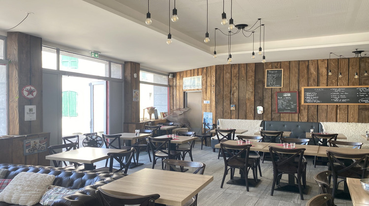 Ma-Cabane - Vente Boutique Bagnères-de-Bigorre, 175 m²