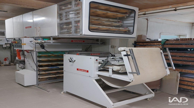 Ma-Cabane - Vente Boutique Bagnères-de-Luchon, 400 m²