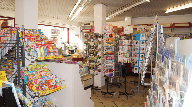 Ma-Cabane - Vente Boutique Bagnoles-de-l'Orne, 76 m²