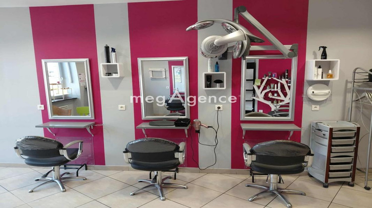 Ma-Cabane - Vente Boutique BAGUER MORVAN, 55 m²