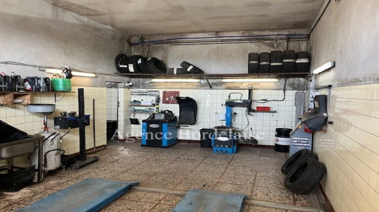 Ma-Cabane - Vente Boutique Baurech, 200 m²