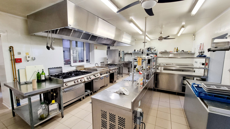 Ma-Cabane - Vente Boutique BELLEGARDE-SUR-VALSERINE, 500 m²