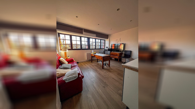 Ma-Cabane - Vente Boutique Besse-et-Saint-Anastaise, 1300 m²