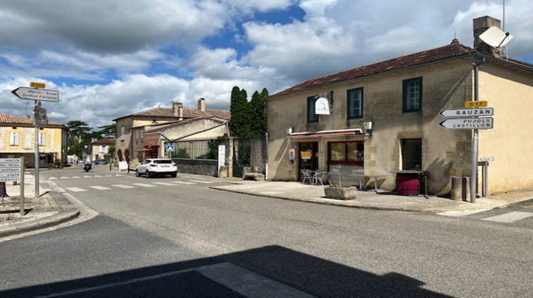 Ma-Cabane - Vente Boutique Blasimon, 200 m²