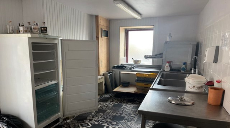 Ma-Cabane - Vente Boutique Blasimon, 200 m²