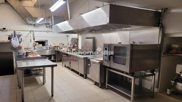 Ma-Cabane - Vente Boutique Bourbon-l'Archambault, 1243 m²