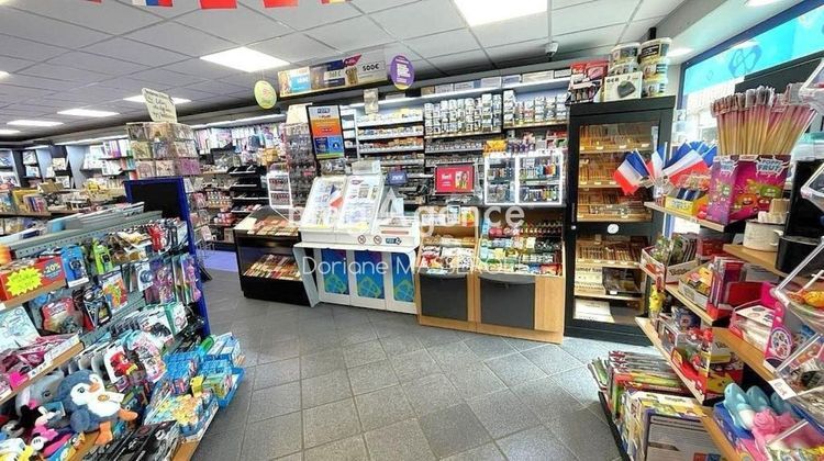 Ma-Cabane - Vente Boutique BOURBONNE LES BAINS, 330 m²