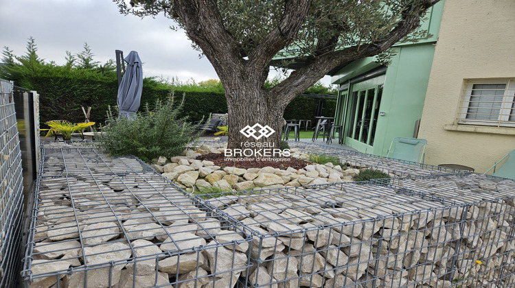 Ma-Cabane - Vente Boutique Bourg-en-Bresse, 192 m²