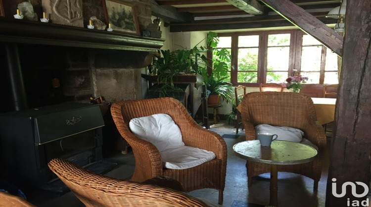 Ma-Cabane - Vente Boutique Bourg-Lastic, 361 m²