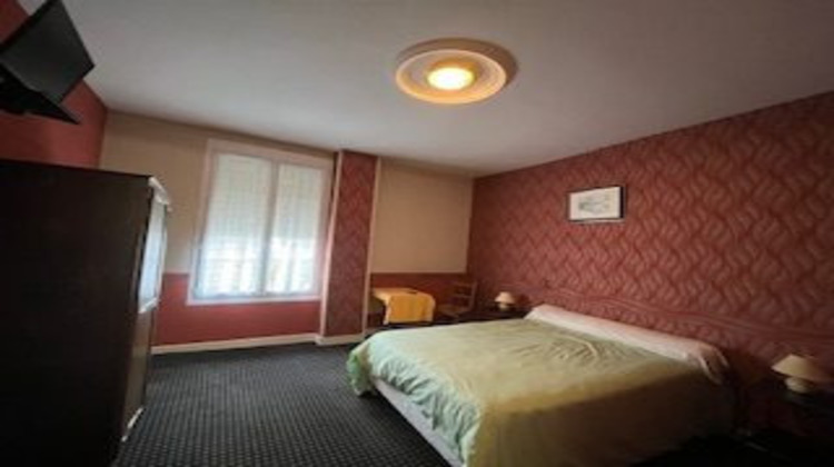 Ma-Cabane - Vente Boutique Bourganeuf, 1100 m²