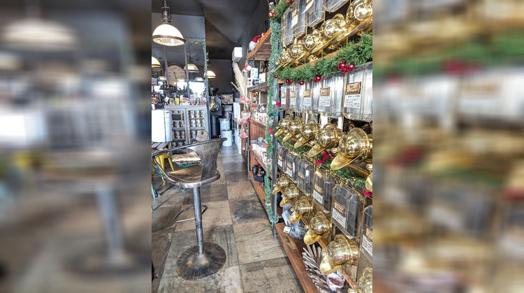 Ma-Cabane - Vente Boutique CAHORS, 56 m²