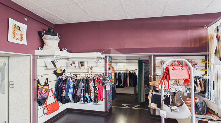 Ma-Cabane - Vente Boutique CAMBO-LES-BAINS, 27 m²