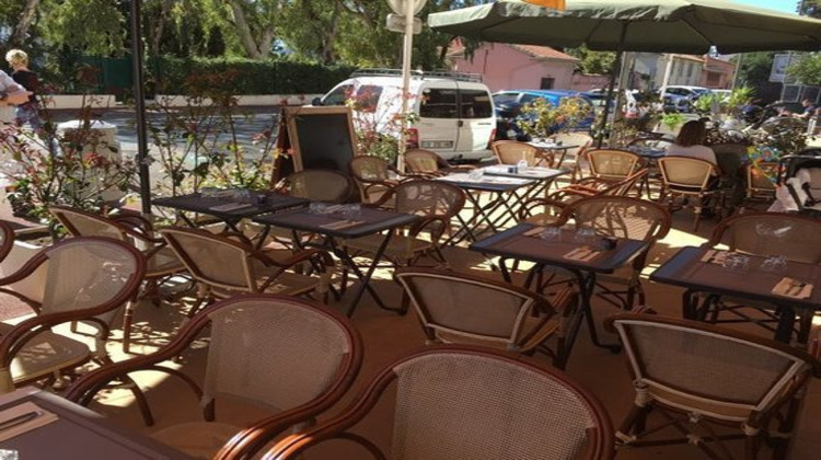 Ma-Cabane - Vente Boutique CANNES LA BOCCA, 100 m²