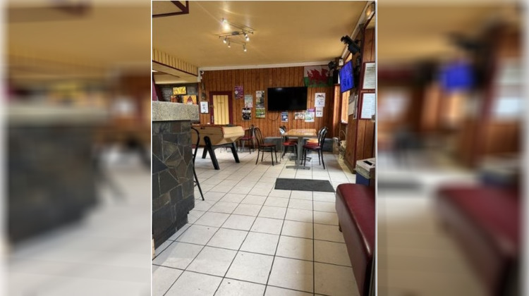 Ma-Cabane - Vente Boutique CARHAIX PLOUGUER, 200 m²