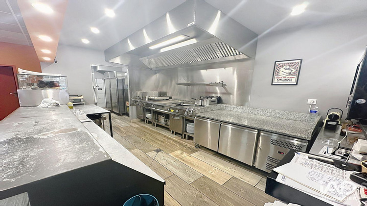 Ma-Cabane - Vente Boutique Carnoux-en-Provence, 76 m²