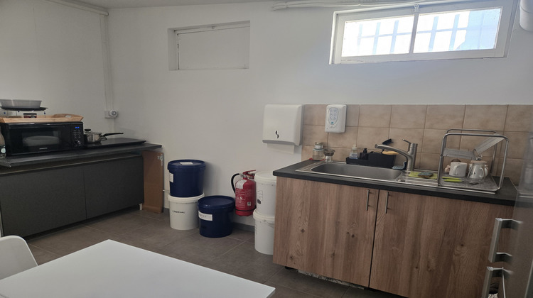 Ma-Cabane - Vente Boutique Carpentras, 110 m²