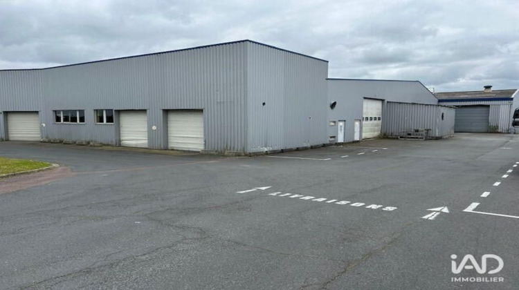 Ma-Cabane - Vente Boutique Carpiquet, 1200 m²