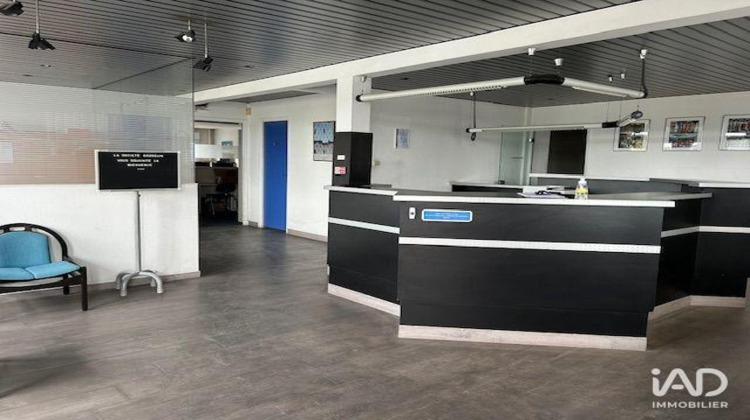 Ma-Cabane - Vente Boutique Carpiquet, 8200 m²