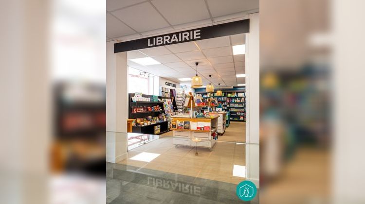 Ma-Cabane - Vente Boutique CAVIGNAC, 335 m²