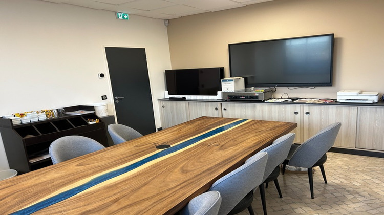 Ma-Cabane - Vente Boutique CEBAZAT, 310 m²