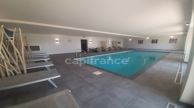 Ma-Cabane - Vente Boutique CHALONS EN CHAMPAGNE, 3228 m²