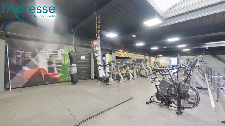 Ma-Cabane - Vente Boutique CHAMPS-SUR-MARNE, 500 m²