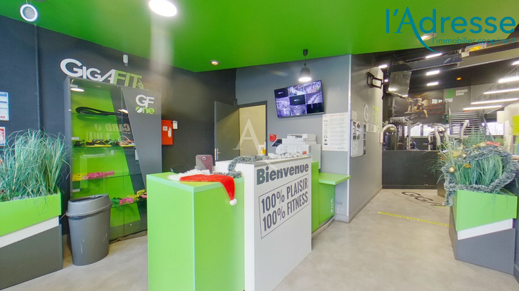 Ma-Cabane - Vente Boutique CHAMPS-SUR-MARNE, 500 m²