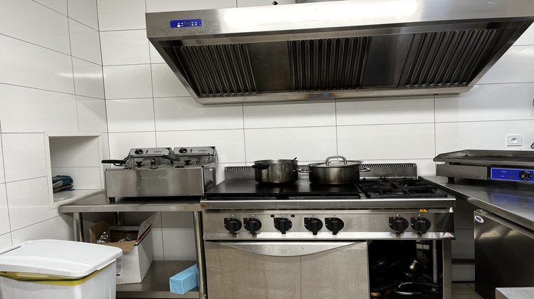 Ma-Cabane - Vente Boutique Chasseneuil-sur-Bonnieure, 225 m²