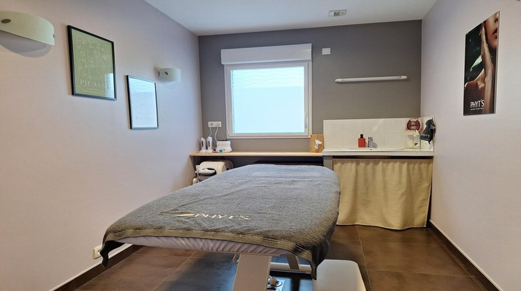 Ma-Cabane - Vente Boutique CHATEAU GONTIER, 228 m²