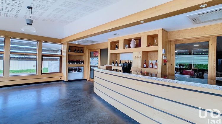 Ma-Cabane - Vente Boutique Châteaumeillant, 5635 m²