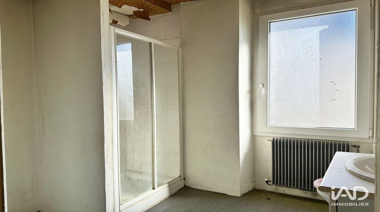Ma-Cabane - Vente Boutique Châteauneuf-sur-Sarthe, 169 m²