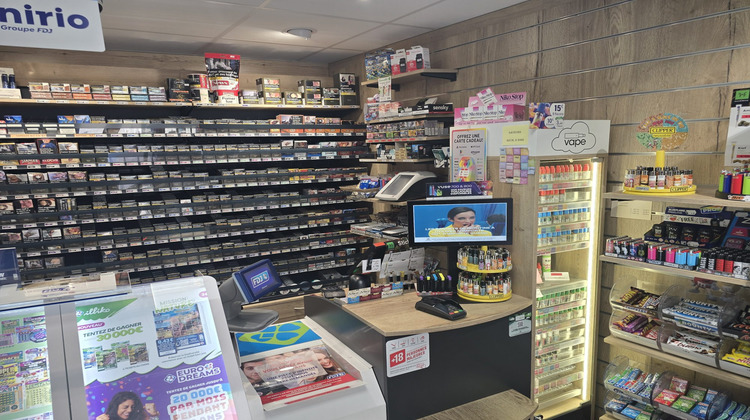 Ma-Cabane - Vente Boutique Châteauvilain, 40 m²