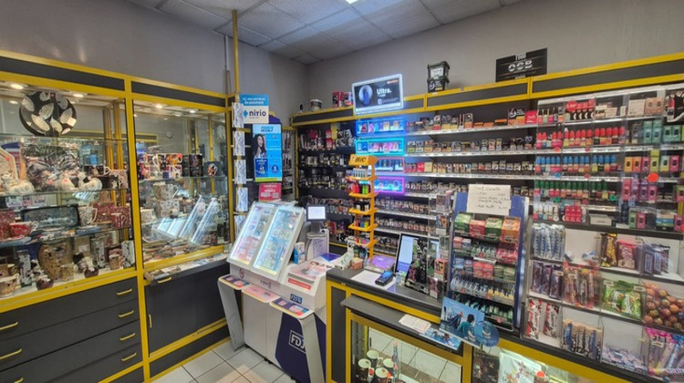 Ma-Cabane - Vente Boutique CHATELGUYON, 44 m²