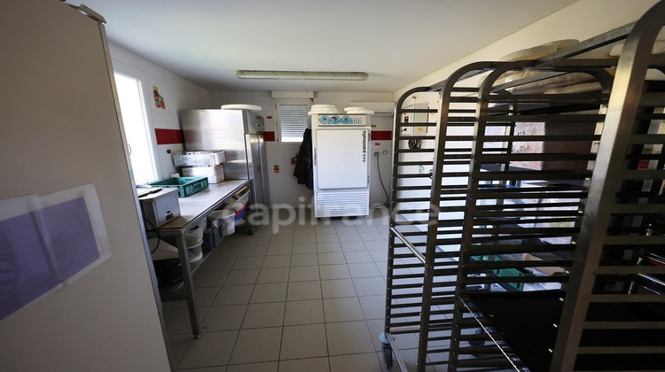 Ma-Cabane - Vente Boutique CHATELLERAULT, 320 m²