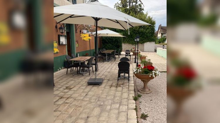 Ma-Cabane - Vente Boutique CHATENOY-LE-ROYAL, 94 m²